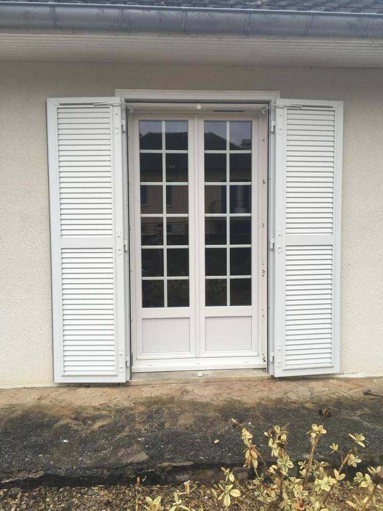 Porte-fenêtre PVC