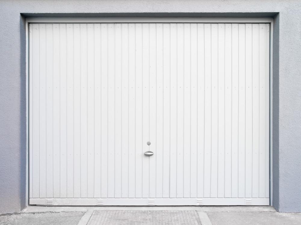 Porte de garage latérale